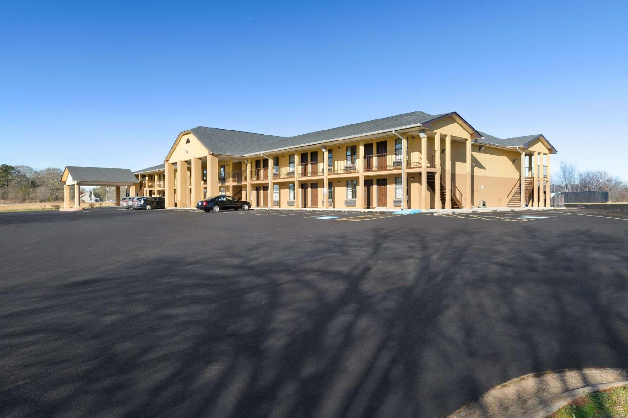 Quality Inn Monroe Exterior photo