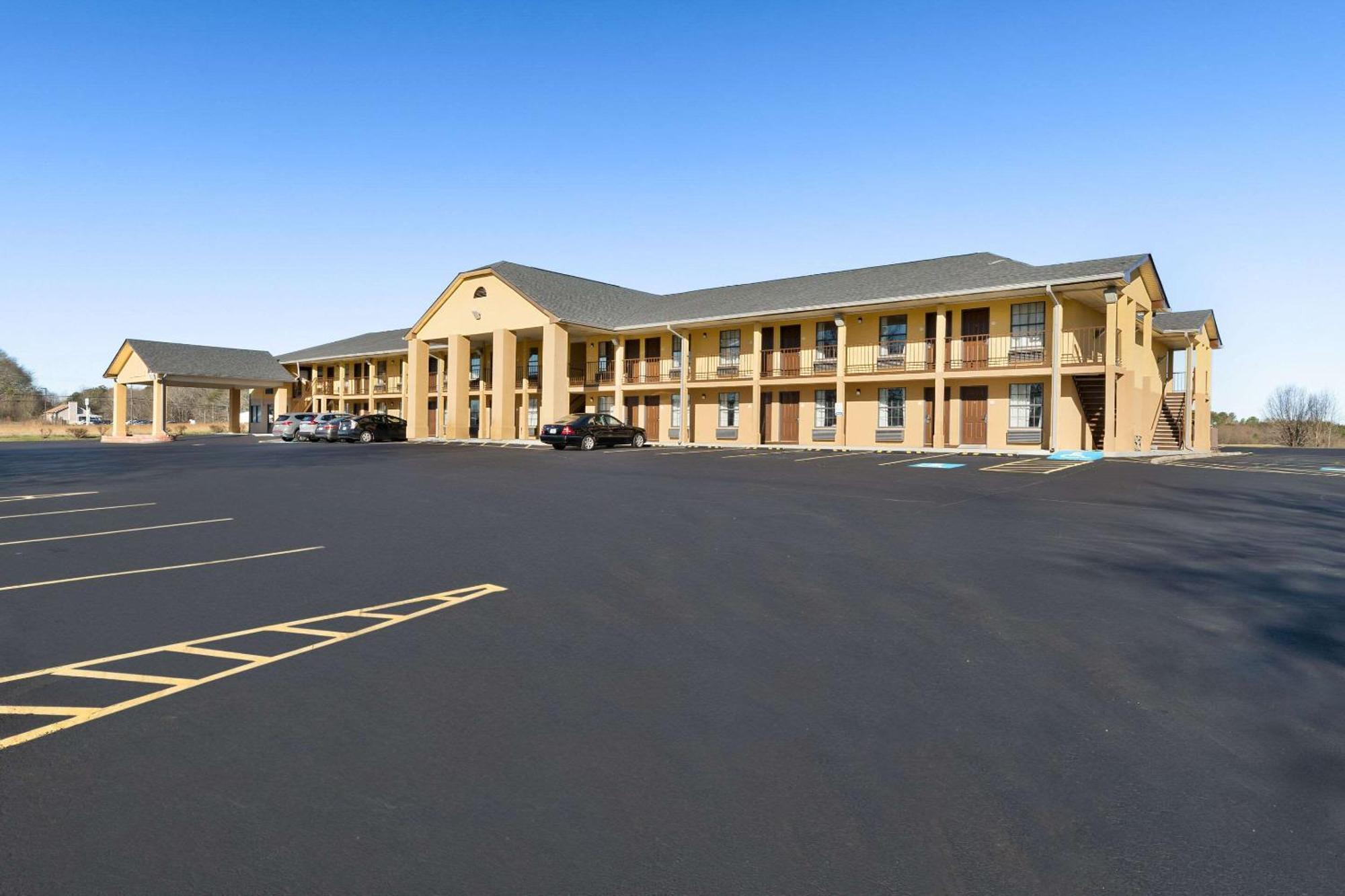 Quality Inn Monroe Exterior photo